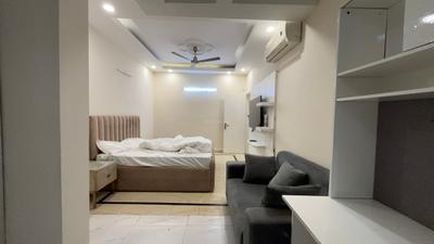 Bedroom Image of 2000 Sq.ft 2 BHK Builder Floor for rent in DLF Phase 1 Gurgaon for Rs. 50000