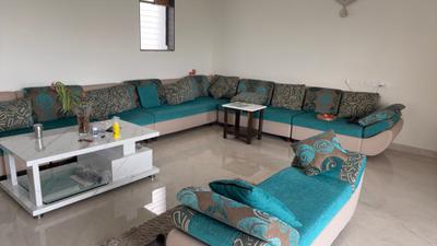 Living Room Image of 2200 Sq.ft 4 BHK Apartment / Flat for rent in Mega Lumina Luxuria, Uttorayon Township Siliguri for Rs. 90000