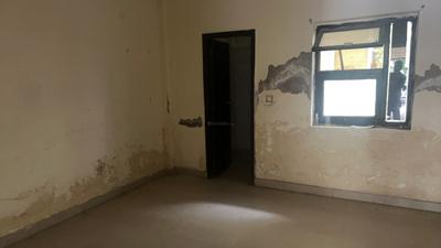 Bedroom Image of 1229 Sq.ft 3 BHK Builder Floor for sale in Parkview Jaipuria Sunrise Greens, Baroli Ahir Agra for Rs. 3800000