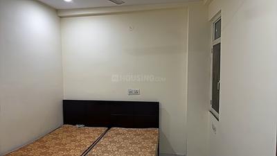 Bedroom Image of 1100 Sq.ft 3 BHK Builder Floor for rent in Mayur Vihar Phase 1 New Delhi for Rs. 35000