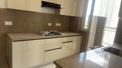 Kitchen Image of 2720 Sq.ft 4 BHK Apartment / Flat for sale in Godrej Meridien, Sector 106 Gurgaon for Rs. 41000000