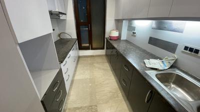 Kitchen Image of 1800 Sq.ft 3 BHK Builder Floor for sale in Surajmal Vihar New Delhi for Rs. 31000000