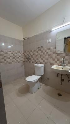 Image of 1700 Sq.ft 3.5 BHK Villa for rent in Amrapali Dream Valley, Noida Extension, Greater Noida for Rs. 30000