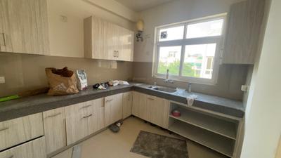 Kitchen Image of 1650 Sq.ft 3 BHK Builder Floor for rent in Emaar Emerald Hill, Sector 65 Gurgaon for Rs. 50000