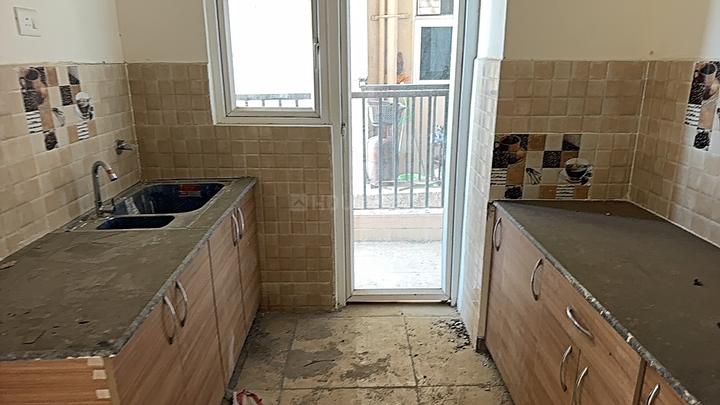 Gaurs 14th Avenue Main Image 1