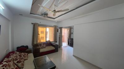 Living Room Image of 990 Sq.ft 2 BHK Apartment / Flat for sale in GK Rose Woods, Pimple Saudagar Pune for Rs. 10000000