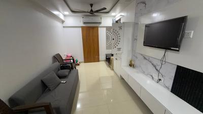 Living Room Image of 725 Sq.ft 3 BHK Apartment / Flat for rent in Hubtown Harmony, Matunga East Mumbai for Rs. 90000