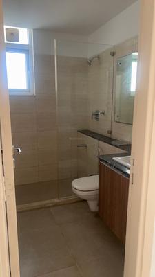 Image of 1300 Sq.ft 3 BHK Apartment / Flat for sale in DLF The Primus, Sector 82A, Gurgaon for Rs. 30500000