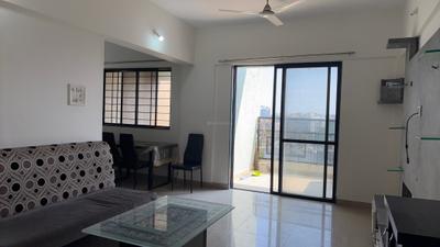Living Room Image of 900 Sq.ft 2 BHK Apartment / Flat for rent in Magarpatta Iris, Magarpatta City Pune for Rs. 36000