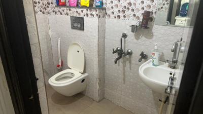 Bathroom Image of 1080 Sq.ft 3 BHK Builder Floor for sale in Nangloi New Delhi for Rs. 6500000
