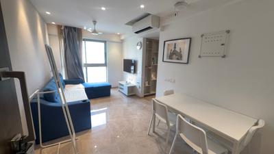 Living Room Image of 550 Sq.ft 1 BHK Apartment / Flat for rent in Hiranandani Regent Hill A B C D And E Wing, Powai Mumbai for Rs. 65000