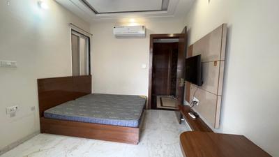 Bedroom Image of 300 Sq.ft 1 RK Apartment / Flat for rent in Scheme No 113 Indore for Rs. 14500