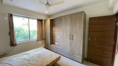 Bedroom Image of 1245 Sq.ft 2 BHK Apartment / Flat for rent in Shyamal Ahmedabad for Rs. 30000