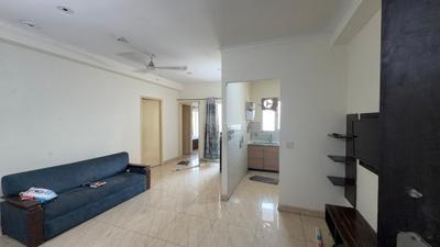 Living Room Image of 1165 Sq.ft 2 BHK Apartment / Flat for rent in Gaur City 7th Avenue, Noida Extension Greater Noida for Rs. 30000