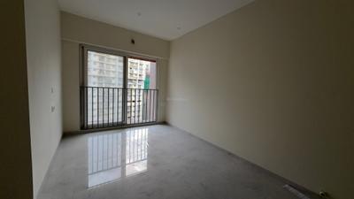 Living Room Image of 600 Sq.ft 2 BHK Apartment / Flat for rent in Swastik Platinum, Vikhroli East Mumbai for Rs. 52000