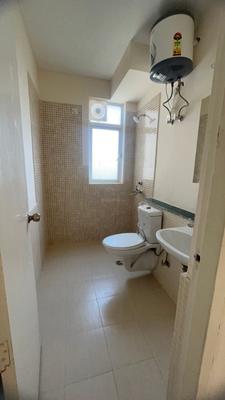Image of 1200 Sq.ft 3 BHK Apartment / Flat for rent in Jaypee Kosmos, Sector 134, Noida for Rs. 27500