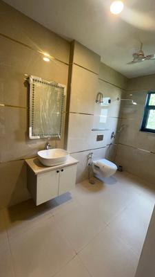 Image of 2400 Sq.ft 4 BHK Builder Floor for sale in Ansal Versalia, Sector 67, Gurgaon for Rs. 29500000
