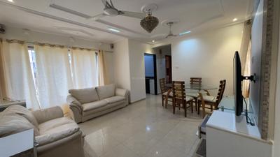Living Room Image of 867 Sq.ft 2 BHK Apartment / Flat for sale in SLV Neelkanth Heights, Thane West Thane for Rs. 16500000