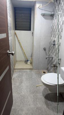 Image of 1000 Sq.ft 2 BHK Apartment / Flat for sale in Malad West, Mumbai for Rs. 22000000