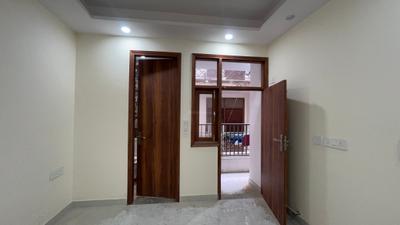 Bedroom Image of 770 Sq.ft 2 BHK Apartment / Flat for sale in Gautam Nagar New Delhi for Rs. 10800000