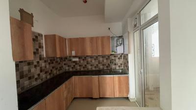 Kitchen Image of 610 Sq.ft 2 BHK Apartment / Flat for rent in Prateek Grand City, Siddharth Vihar Ghaziabad for Rs. 19500