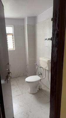 Image of 2000 Sq.ft 3 BHK Apartment / Flat for rent in Shastripuram, Agra for Rs. 20000