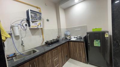 Kitchen Image of 650 Sq.ft 1 BHK Builder Floor for rent in Mahalakshmi Nagar Indore for Rs. 20000