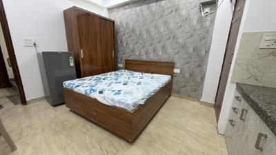 Bedroom Image of 600 Sq.ft 1 RK Studio for rent in Sector 55 Gurgaon for Rs. 20000