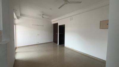 Living Room Image of 1180 Sq.ft 2.5 BHK Apartment / Flat for sale in Amrapali Silicon City, Sector 76 Noida for Rs. 11200000