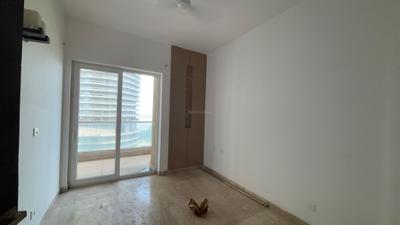 Bedroom Image of 2105 Sq.ft 3 BHK Apartment / Flat for rent in Supertech Supernova, Sector 94 Noida for Rs. 68000