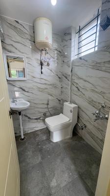 Bathroom Image of 550 Sq.ft 1 BHK Apartment / Flat for rent in Bilekahalli Bengaluru for Rs. 24999