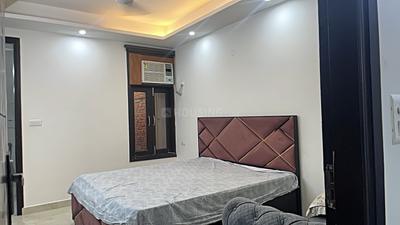 Bedroom Image of 1500 Sq.ft 3 BHK Apartment / Flat for rent in Saket New Delhi for Rs. 30000
