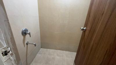 Bathroom Image of 650 Sq.ft 1 BHK Apartment / Flat for rent in Kumar Sparklet Smart Homes, Hinjawadi Phase 3 Pune for Rs. 20999