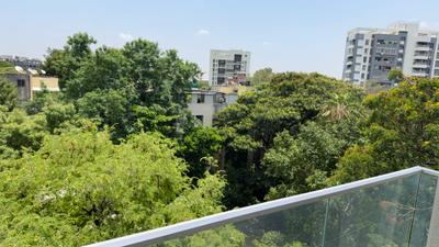 Balcony Image of 2600 Sq.ft 4 BHK Apartment / Flat for sale in Pandit Dharmesh, Shivaji Nagar Pune for Rs. 44000000