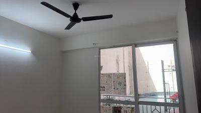 Bedroom Image of 745 Sq.ft 2 BHK Apartment / Flat for rent in Signature Global Andour Heights, Sector 71 Gurgaon for Rs. 25000