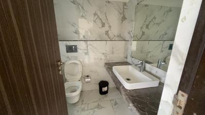 Image of 1350 Sq.ft 3 BHK Apartment / Flat for rent in Raheja Ridgewood, Goregaon East, Mumbai for Rs. 130000