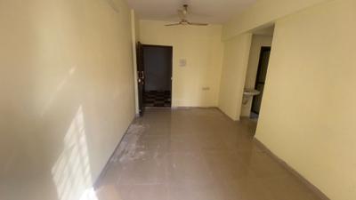Living Room Image of 920 Sq.ft 2 BHK Apartment / Flat for rent in Dwisha Developers Dwisha Height, Taloja Navi Mumbai for Rs. 18000