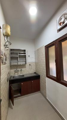 Kitchen Image of 2950 Sq.ft 3 BHK Builder Floor for sale in Palm Ardee City, Sector 52 Gurgaon for Rs. 22500000