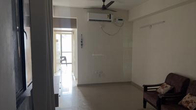 Living Room Image of 750 Sq.ft 3 BHK Apartment / Flat for rent in Habitat Prime, Sector 99A Gurgaon for Rs. 28000