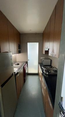 Kitchen Image of 550 Sq.ft 1 BHK Apartment / Flat for rent in Cumballa Hill Mumbai for Rs. 150000