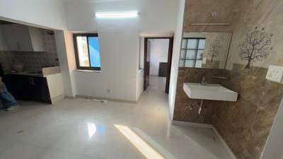 Living Room Image of 1500 Sq.ft 3 BHK Apartment / Flat for rent in Metroview Apartment, Sector 13 Dwarka New Delhi for Rs. 38000