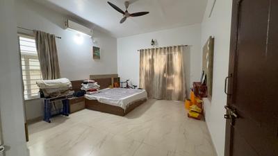 Bedroom Image of 5200 Sq.ft 5 BHK Villa for sale in Reliable Estate Phase 1, Gwarighat Jabalpur for Rs. 35000000