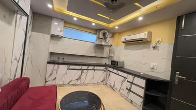 Kitchen Image of 970 Sq.ft 1 BHK Builder Floor for rent in DLF Phase 3 Gurgaon for Rs. 34500