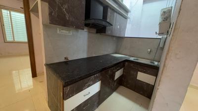 Kitchen Image of 600 Sq.ft 1 BHK Independent House for rent in Nipania Indore for Rs. 13000