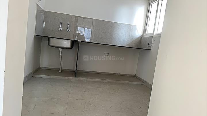 Dhanvee Silver Wood Avenue Main Image 1