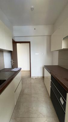 Kitchen Image of 810 Sq.ft 2 BHK Apartment / Flat for sale in Shapoorji Pallonji BKC 28, Bandra East Mumbai for Rs. 26000000