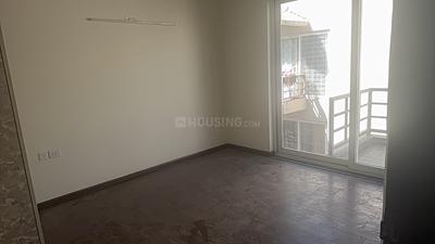 Bedroom Image of 2200 Sq.ft 3.5 BHK Builder Floor for rent in BPTP Amstoria , Sector 102 Gurgaon for Rs. 49000