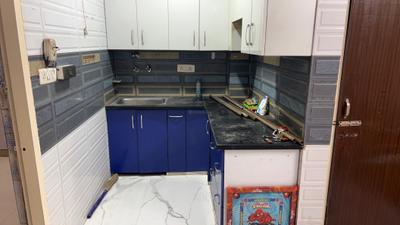 Kitchen Image of 450 Sq.ft 2 BHK Builder Floor for sale in Mandawali New Delhi for Rs. 3800000