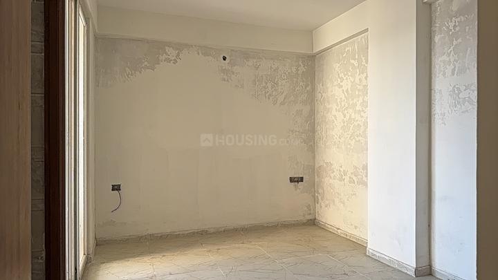 VN Exclusive 444 Main Image 1