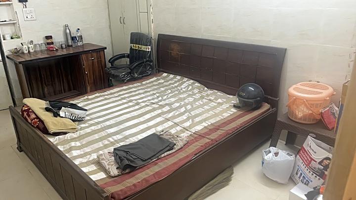Hakikat Nagar, GTB Nagar Bedroom 1